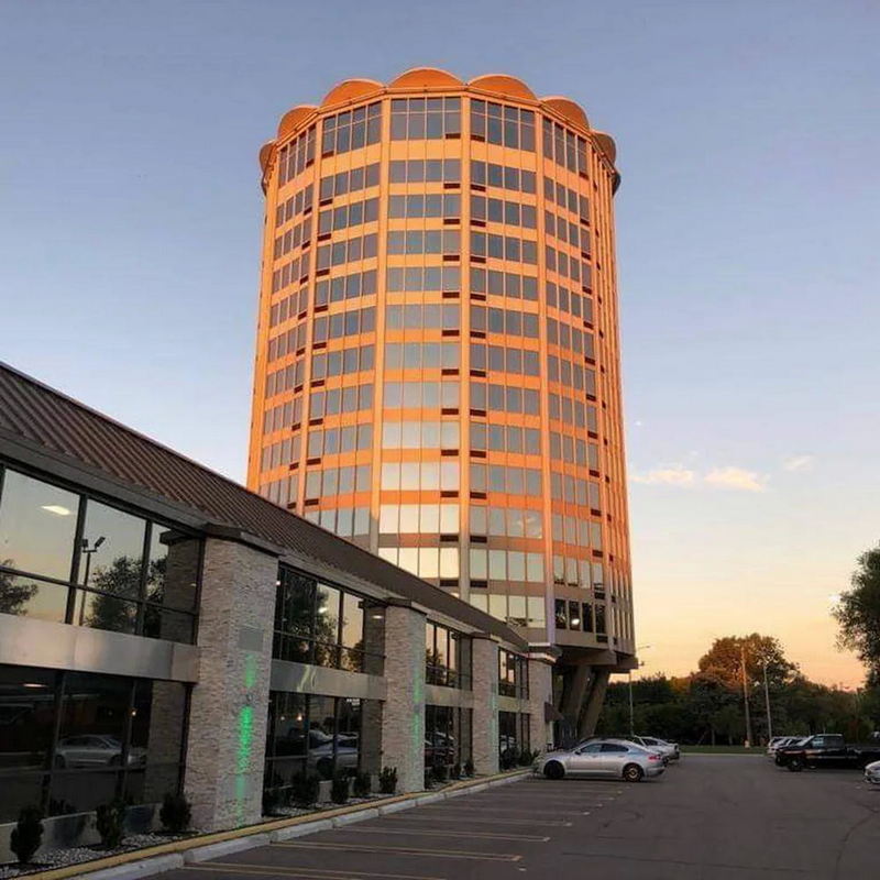 Holiday Inn - Southfield (Radisson Hotel Southfield-Detroit) - Radisson To The Rescue 2023 (newer photo)